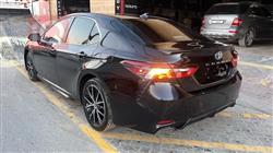 تۆیۆتا کامری